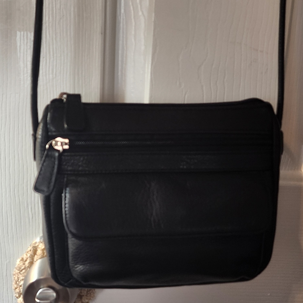Fossil Black Leather  Crossbody Bag GUC